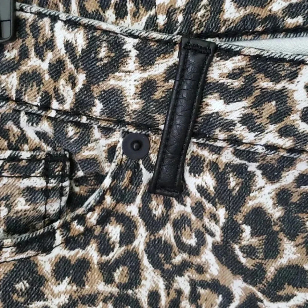 🌻 Authentic Icon Leopard Jeans - Picture 11 of 11